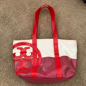 Tory Burch Bag. Used . Normal / cosmetic wear. Good condition. Red/ orange